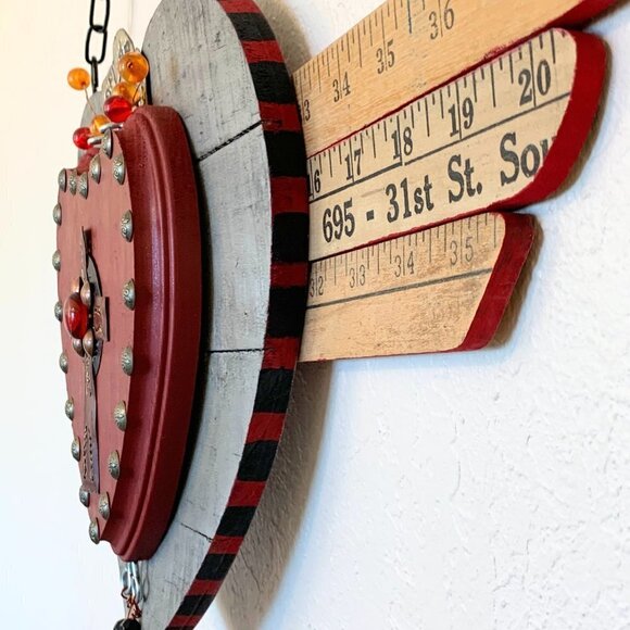 Red Flaming Heart LARGE - recycled art - assemblage art - Signed by artist - Picture 6 of 8